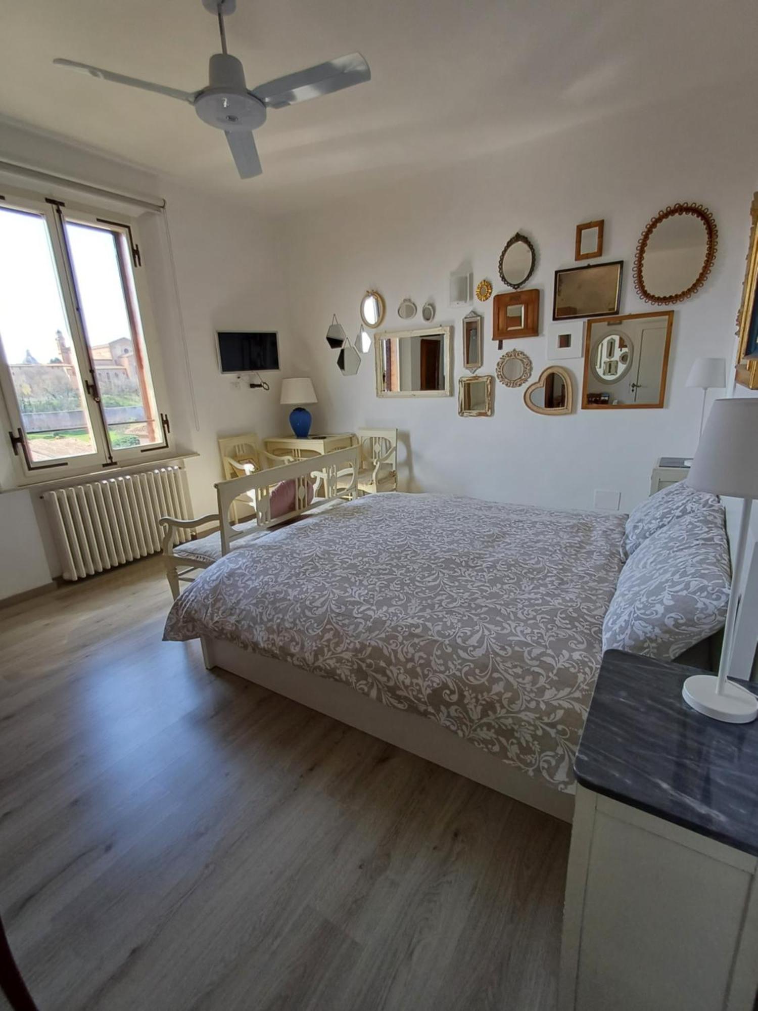 Affaccio Su Siena,Vicino Al Centro, Con Garage Apartman Kültér fotó